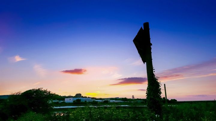 The Leaning Post