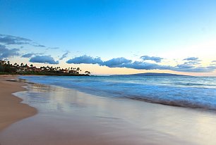 View Maui, Hawaii Photos >>