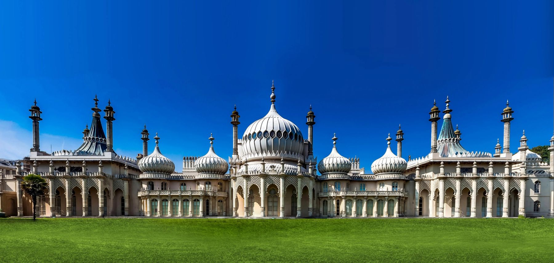 The Royal Pavilion Lawns, Royal Pavilion, Brighton