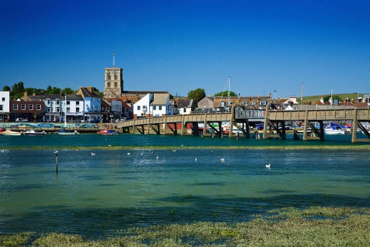 The Old Footbridge