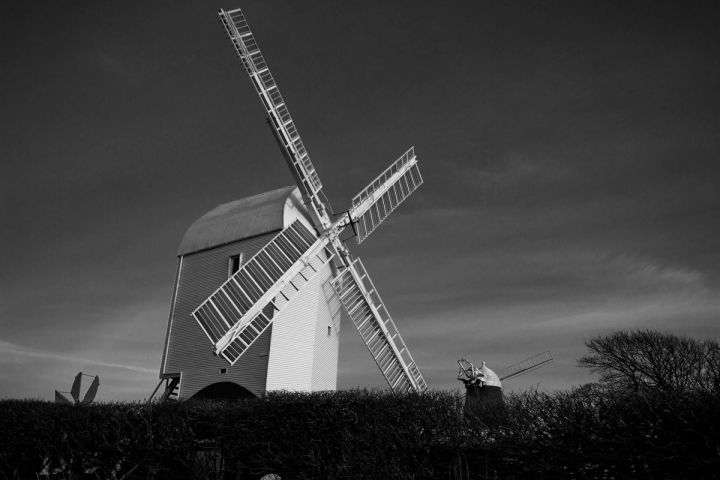Sails in Black and White