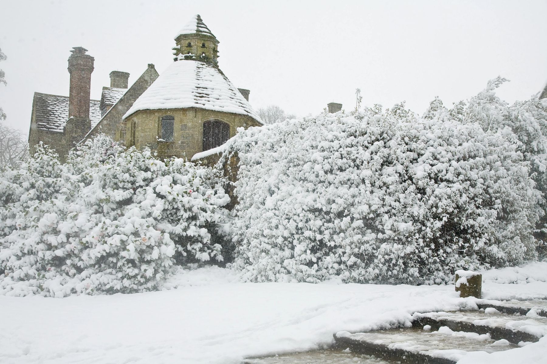 The Dovecote in Snow, Handcross, West Sussex